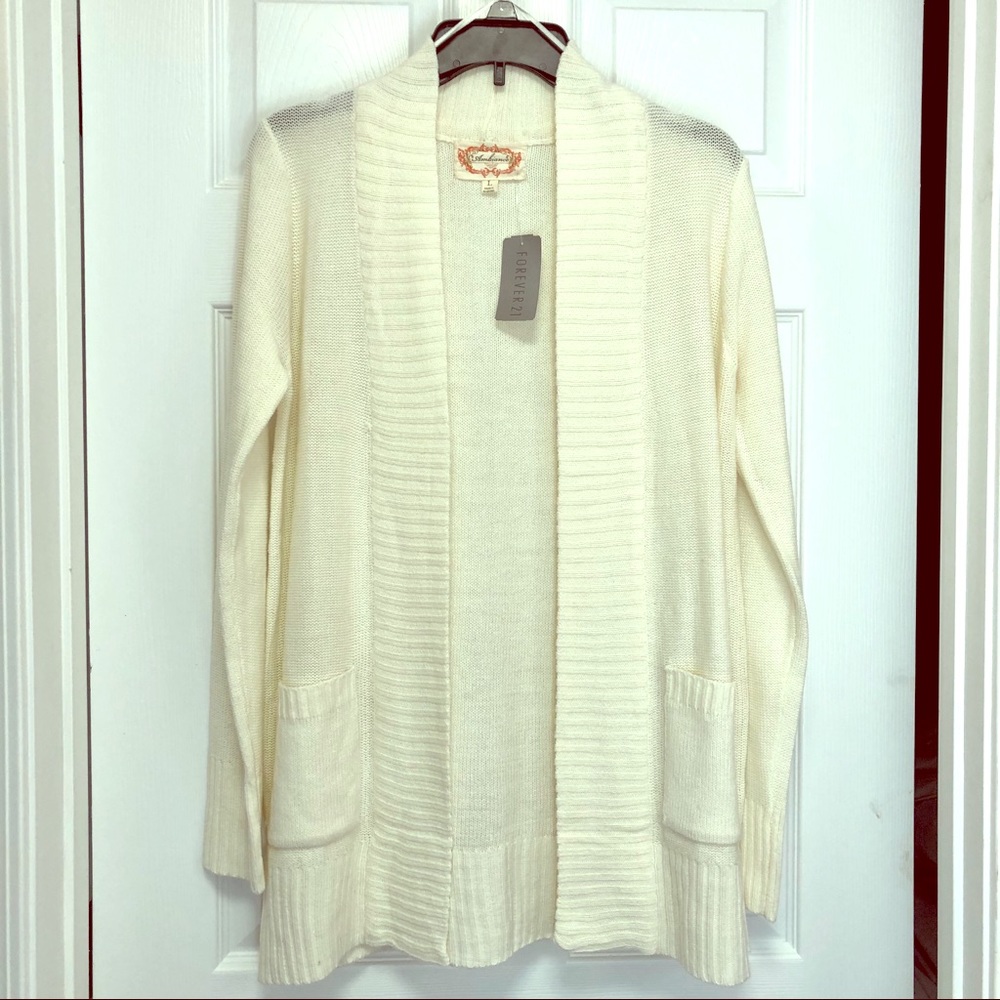 NWT Ivory Cardigan